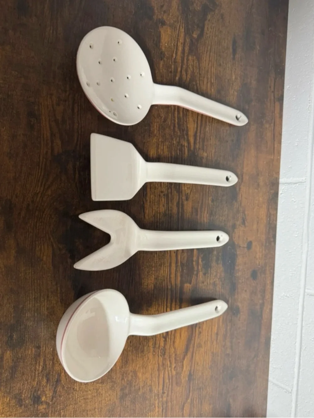 Hand-Painted Floral Ceramic Kitchen Utensil Set - White with Pink Flowers